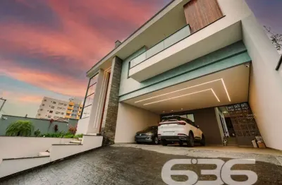 Casa com 5 quartos à venda na Rua Quinze de Novembro, 1223, América, Joinville