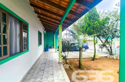 Casa com 3 quartos à venda na Benício Felipe Da Silva, 71, Adhemar Garcia, Joinville