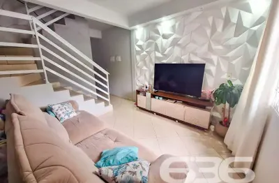 Casa com 2 quartos à venda na Rua Professor Eunaldo Verdi, 679, Jardim Sofia, Joinville