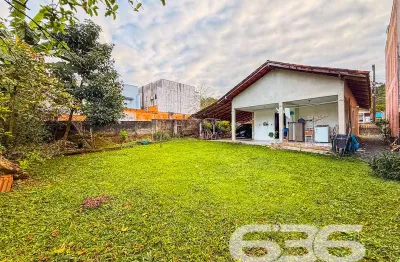 Casa com 3 quartos à venda na Boehmerwaldt, 577, Parque Guarani, Joinville