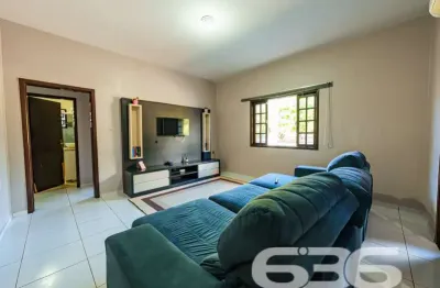 Casa com 3 quartos à venda na Rua Benício Felipe da Silva, 188, Adhemar Garcia, Joinville