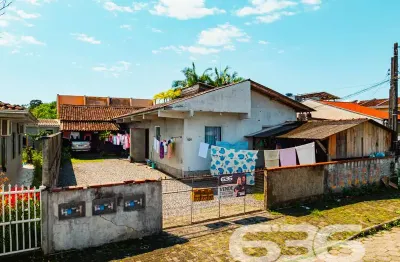 Casa com 6 quartos à venda na Prefeito Baltazar Buschle, 590, Espinheiros, Joinville