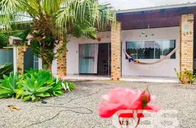 Casa com 3 quartos à venda na Rua Imigrantes, 583, Ubatuba, São Francisco do Sul