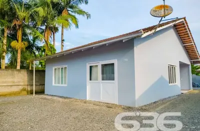 Casa com 2 quartos à venda na Rua Quinze de Novembro, 219, Vila Nova, Joinville