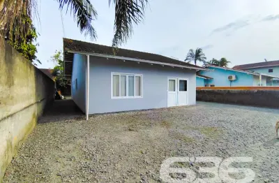 Casa com 2 quartos à venda na Rua Quinze de Novembro, 219, Vila Nova, Joinville