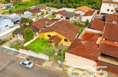 Casa com 3 quartos à venda na Rua Almirante Jaceguay, 169, Costa e Silva, Joinville