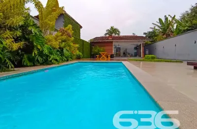 Casa com 3 quartos à venda na Rua Valença, 21, Guanabara, Joinville