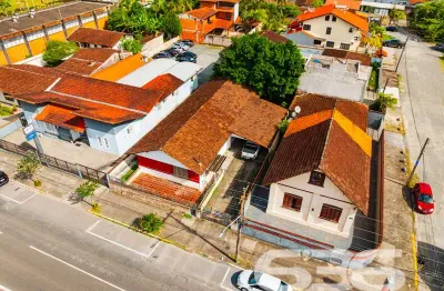 Casa com 1 quarto à venda na Rua Coronel Procópio Gomes, 764, Bucarein, Joinville