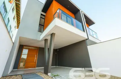 Casa com 3 quartos à venda na Rua Santa Catarina, 283, Floresta, Joinville