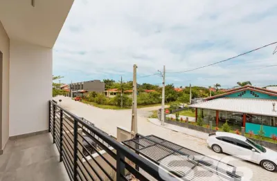 Casa com 3 quartos à venda na Nereu Ramos, 242, Salinas, Balneário Barra do Sul
