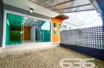 Casa com 4 quartos à venda na Rua Quinze de Novembro, 426, Glória, Joinville