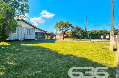 Casa com 2 quartos à venda na Amândio Cabral, 229, Centro, Balneário Barra do Sul