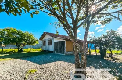 Casa com 2 quartos à venda na Amândio Cabral, 229, Centro, Balneário Barra do Sul