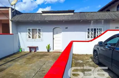 Casa com 4 quartos à venda na Rua Miosotes, 259, Fátima, Joinville