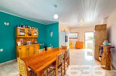 Casa com 6 quartos à venda na Rua Monsenhor Gercino, 312, João Costa, Joinville