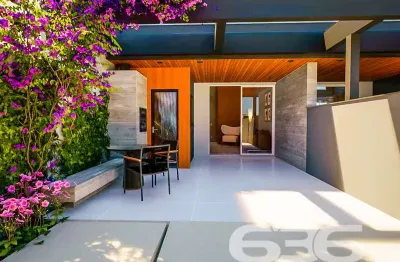 Casa com 3 quartos à venda na Rua Almirante Jaceguay, 649, Costa e Silva, Joinville