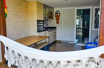 Casa com 2 quartos à venda na Rua dos Mecânicos, 392, Paranaguamirim, Joinville