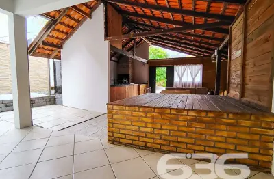 Casa com 3 quartos à venda na Rua Alexandre Schlemm, 88, Anita Garibaldi, Joinville