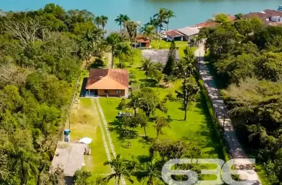 Chácara / sítio com 4 quartos à venda na Rua Portinho Da Caieira, 90, Laranjeiras, São Francisco do Sul