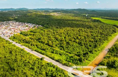 Terreno à venda na Rua Minas Gerais, Nova Brasília, Joinville