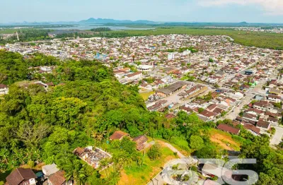 Terreno à venda na Rua Albano Schmidt, 440, Boa Vista, Joinville