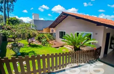 Casa com 3 quartos à venda na Rua Valença, 30, Guanabara, Joinville