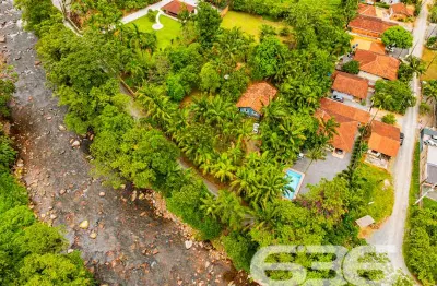 Chácara / sítio com 2 quartos à venda na Rua Olavo Bilac, 19, Pirabeiraba, Joinville