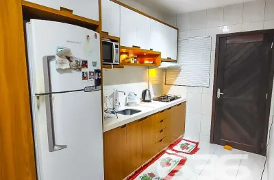 Casa com 2 quartos à venda na Rua Quinze de Novembro, 4, Vila Nova, Joinville