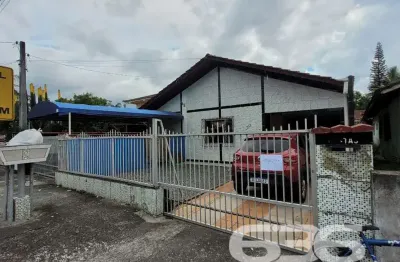 Casa com 5 quartos à venda na Rua Almirante Jaceguay, 242, Costa e Silva, Joinville