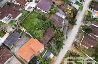 Terreno à venda na Rua Papa João XXIII, 265, Iririú, Joinville