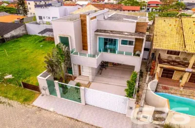 Casa com 5 quartos à venda na Rua Salvador, 54, Balneário Enseada, São Francisco do Sul