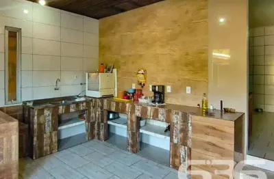 Casa com 3 quartos à venda na Rua Waldemiro José Borges, 38, Itinga, Joinville