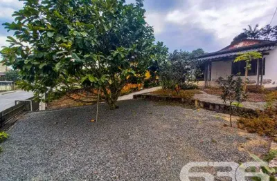 Casa com 6 quartos à venda na Rua Minas Gerais, 837, Nova Brasília, Joinville