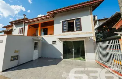 Casa com 5 quartos à venda na Rua Coronel Procópio Gomes, 123, Bucarein, Joinville