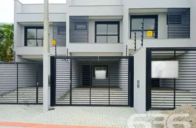 Casa com 3 quartos à venda na Albano Schimdt, 38, Boa Vista, Joinville