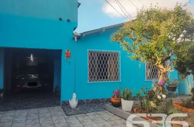 Casa com 3 quartos à venda na Benício Felipe Da Silva, 122, Adhemar Garcia, Joinville