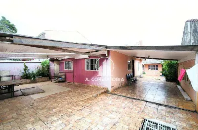 Terreno prox. ao terminal do capão raso com duas casas