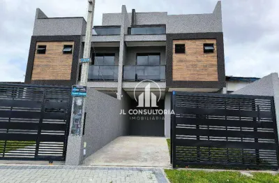 Sobrado no xaxim com três / suíte / terraço aberto e ótimo padrão de acabamento
