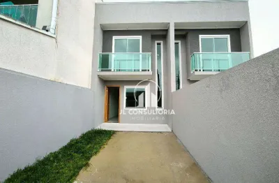 Sobrado no vitória régia - cic com três quartos e ótimo padrão de acabamento
