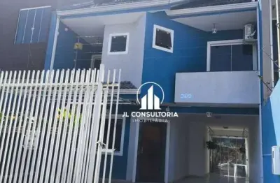 Sobrado com 3 dormitórios à venda, 200 m² por r$ 849.900 - fazendinha - curitiba/pr