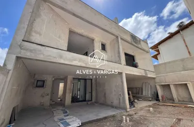 Casa em condomínio fechado com 3 quartos à venda na rua francisco castelano, 704, jardim das américas, curitiba por r$ 980.000