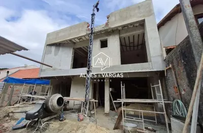 Casa com 3 quartos à venda na rua francisco castelano, 704, jardim das américas, curitiba por r$ 1.150.000