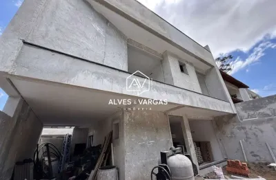 Casa com 3 quartos à venda na rua francisco castelano, 704, jardim das américas, curitiba por r$ 1.150.000