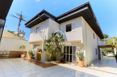 Casa com 4 quartos à venda na rua das cerejeiras, 37, barreirinha, curitiba por r$ 1.860.000