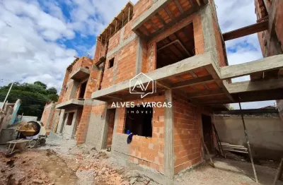 Casa em condomínio fechado com 3 quartos à venda na rua luiz delfino, 168, portão, curitiba por r$ 779.900