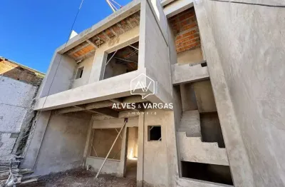 Casa em condomínio fechado com 3 quartos à venda na rua coronel francisco de paula moura brito, 725, bacacheri, curitiba por r$ 1.220.000