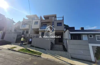 Casa com 3 quartos à venda na comendador david dos santos pacheco, 18, vista alegre, curitiba por r$ 850.000