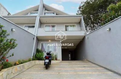 Casa com 3 quartos à venda na rua irineu araújo, 246, santa cândida, curitiba por r$ 790.000
