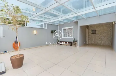 Casa com 3 quartos à venda na rua miguel bakum, 219, guabirotuba, curitiba por r$ 599.000