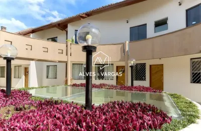 Casa em condomínio fechado com 3 quartos à venda na rua tenente-brigadeiro francisco de assis corrêa de mello, 737, jardim das américas, curitiba por r$ 1.150.000